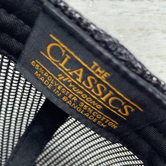 Trucker Hat Custom Designed Mickey patch - Picture 3 of 3